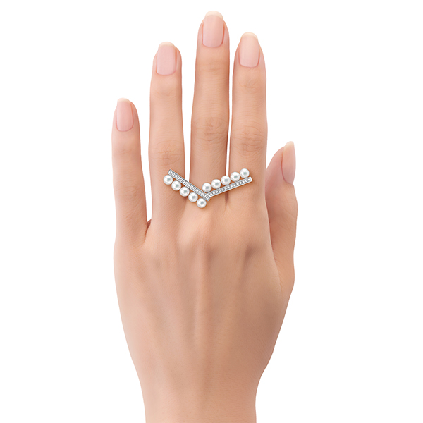 balance arm diamonds pave Ring